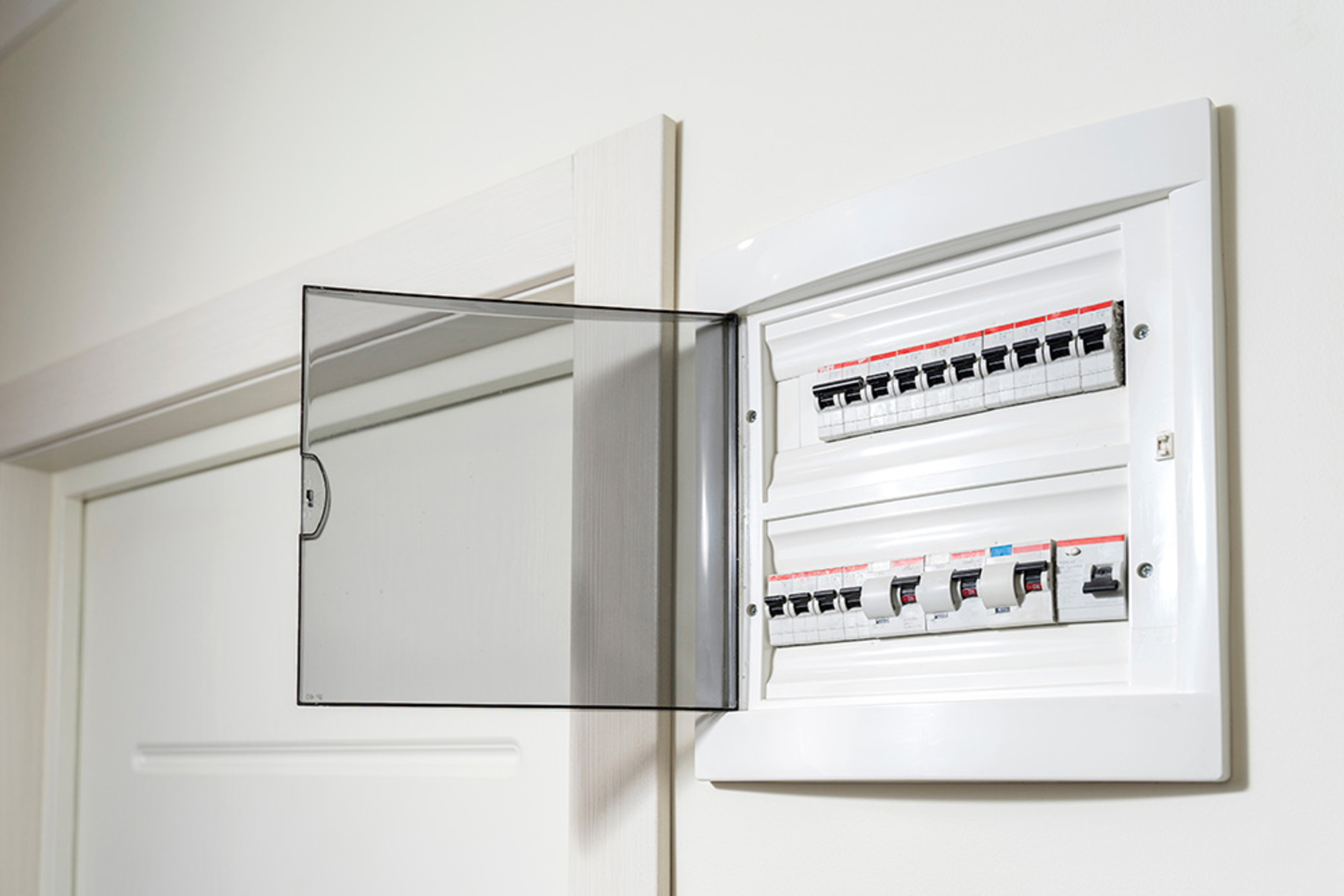 Über­spannungs­schutz bei Garali Elektrotechnik in Schwabhausen